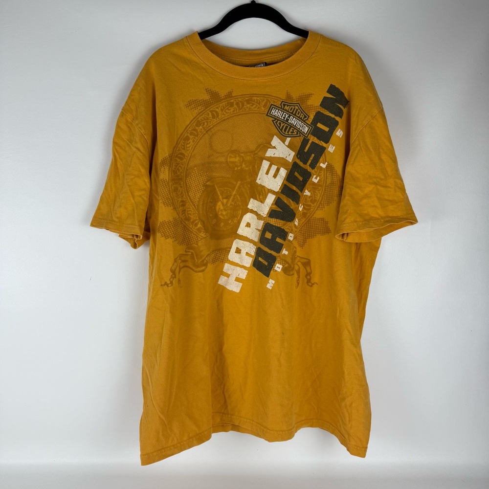 Vintage Harley-Davidson State College, PA "#1 Cycle Center" Graphic T-Shirt
